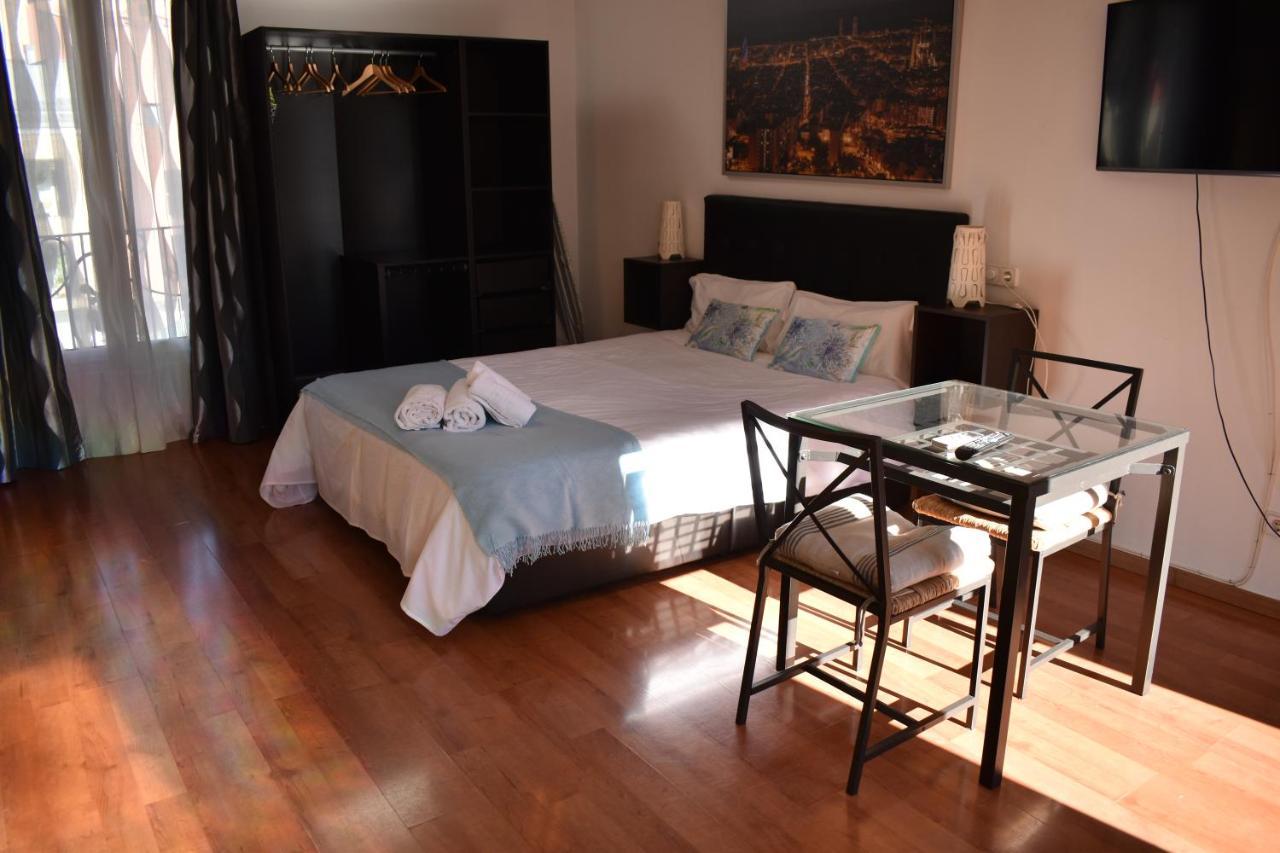 Apartamentos Barcelona - Iberia Ngoại thất bức ảnh
