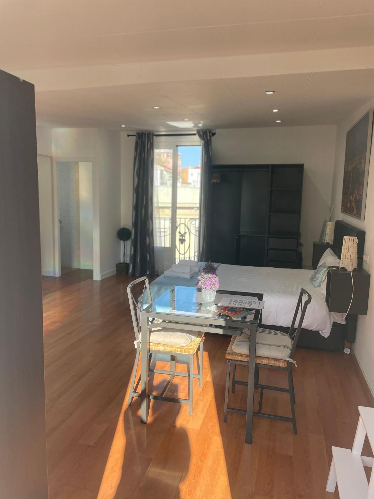 Apartamentos Barcelona - Iberia Ngoại thất bức ảnh
